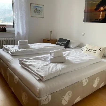 Traumseeblick - See- Und Bergblick Pur Apartman